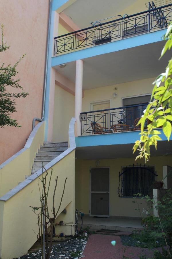 Litsa-Studio Nea Iraklitsa Exterior photo